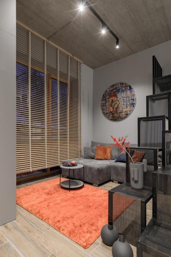 Ivis House Modern Apartment In Vilnius Old Town With Balcony VNO Exterior foto